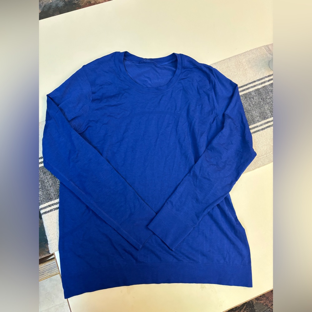 Lululemon Swifty Tech